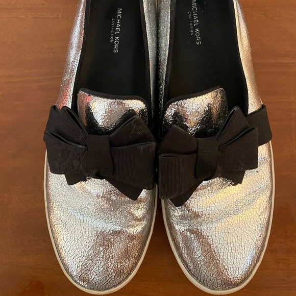 Michael Kors bow slip on sneaker shoes - Picture 2 of 4